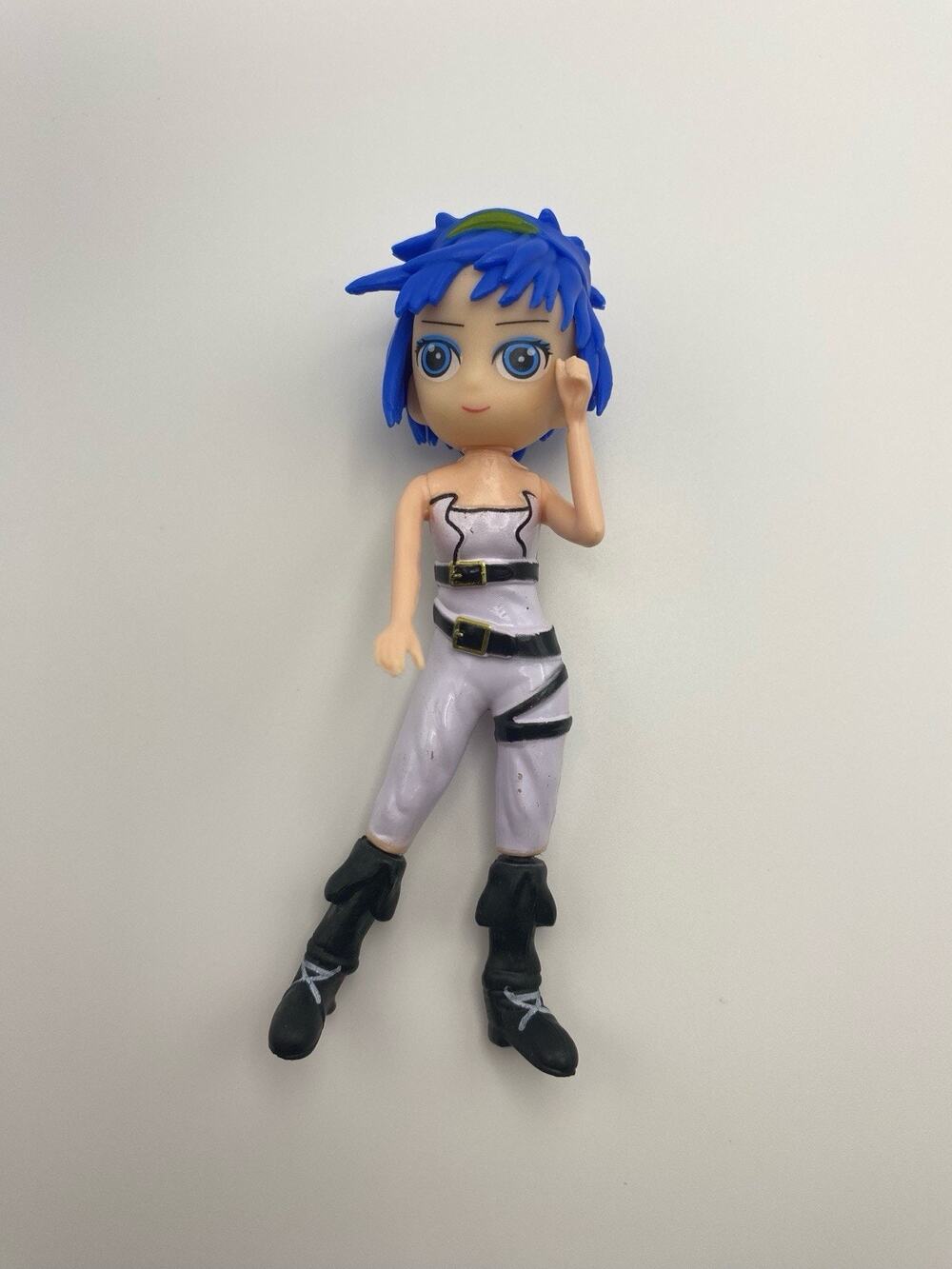 Anime kodama Girl Mini Figure Blue Hair White Outfit Collectible Toy